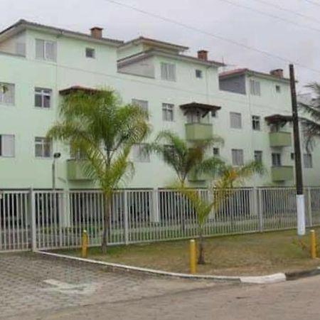 Condominio A Beira Mar Em Убатуба Екстериор снимка